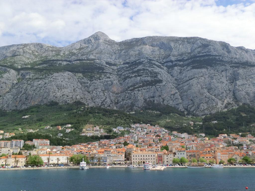 Apartment Borna Makarska Exterior foto